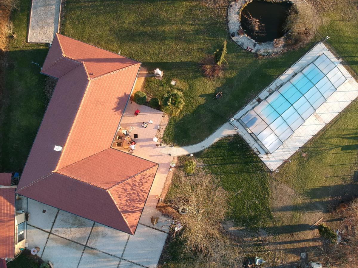 Alaguyauder La Chambre Chatillon-sur-Broue Exteriér fotografie